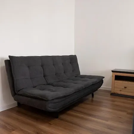 Modern 2br Gem In Center Apartman *