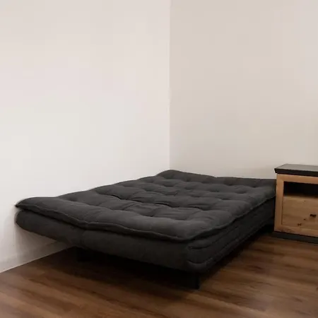 Apartman Modern 2br Gem In Center