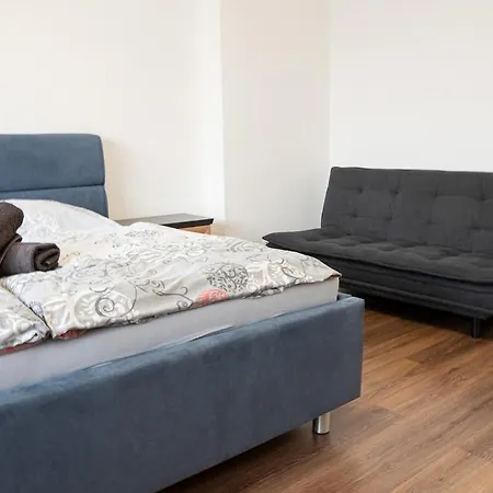 Modern 2br Gem In Center