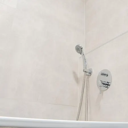 Appartement Modern 2br Gem In Center *