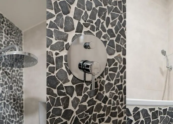 Modern 2br Gem In Center * Bratysława